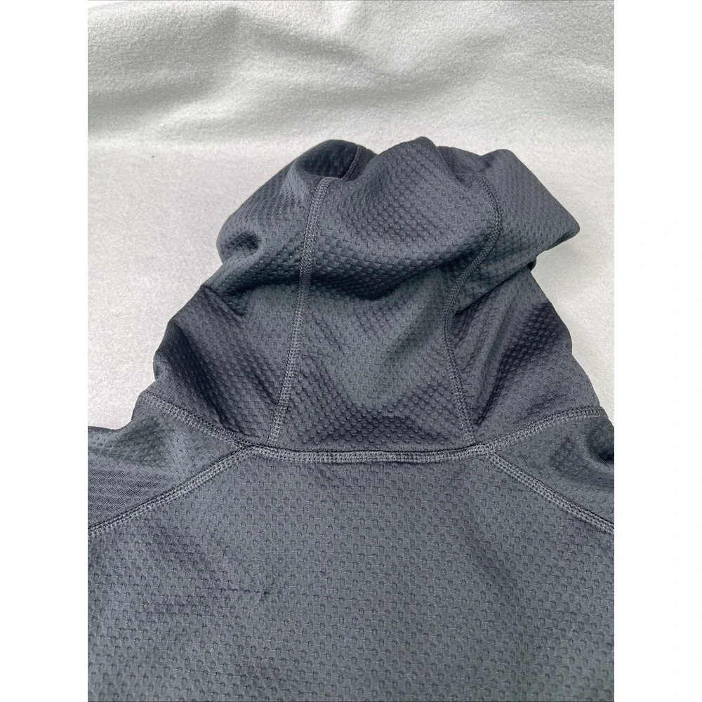 Nike men sphere